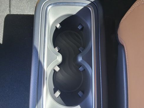 New 2026 Nissan Armada SL w/ Captain's Chari Seat Package image 31