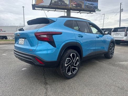 New 2026 Chevrolet Trax RS w/ Sunroof Package image 8