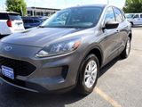 Used 2022 Ford Escape SE image 3