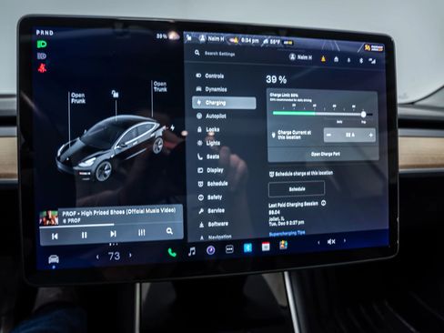 Used 2020 Tesla Model 3 Standard Range Plus image 25