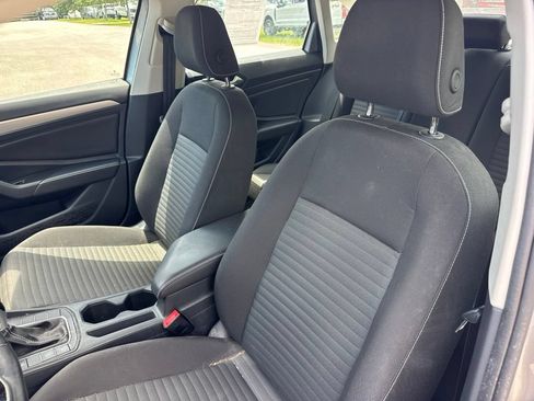 Used 2024 Volkswagen Jetta S FWD image 10