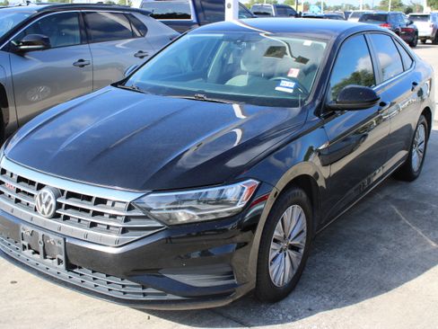 Used 2019 Volkswagen Jetta S FWD image 5