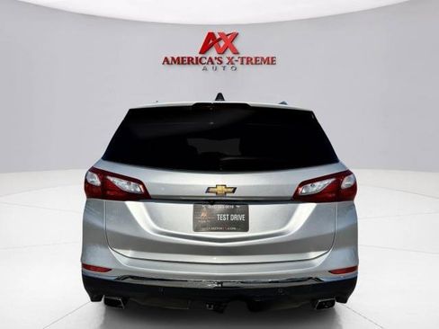 Used 2019 Chevrolet Equinox LT FWD image 4