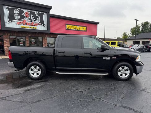 Used 2019 RAM 1500 Tradesman w/ Chrome Plus Package RWD image 8