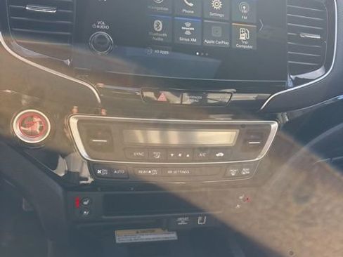 Used 2019 Honda Passport Elite image 16