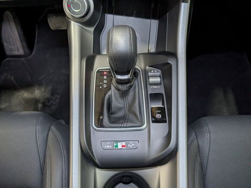 Used 2024 Alfa Romeo Tonale Ti image 24