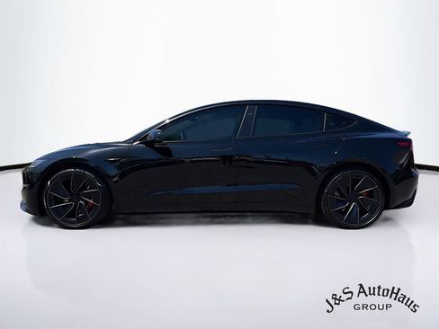 Used 2025 Tesla Model 3 Performance AWD/4WD image 4