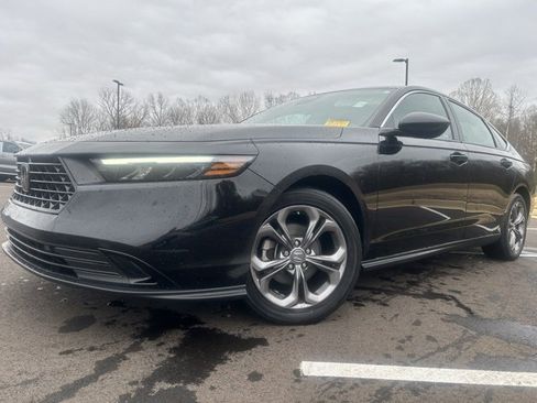 Used 2024 Honda Accord EX image 12