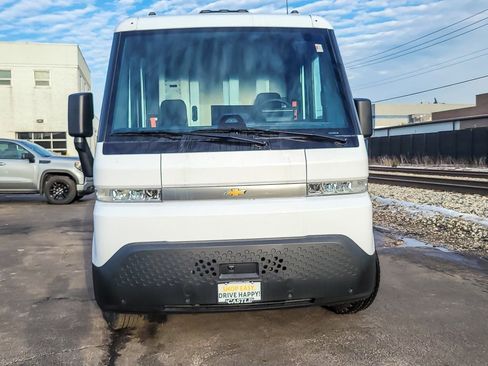 Used 2025 Chevrolet Brightdrop 400 image 4