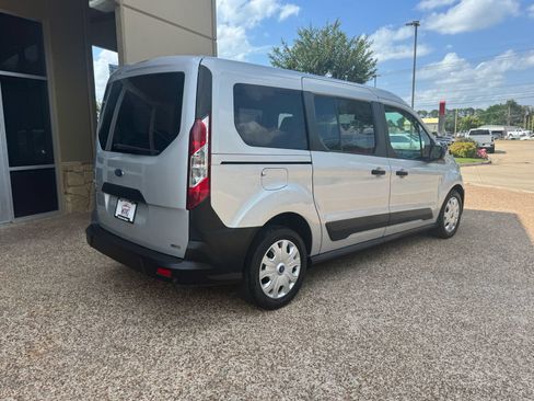 Used 2022 Ford Transit Connect XL FWD image 9