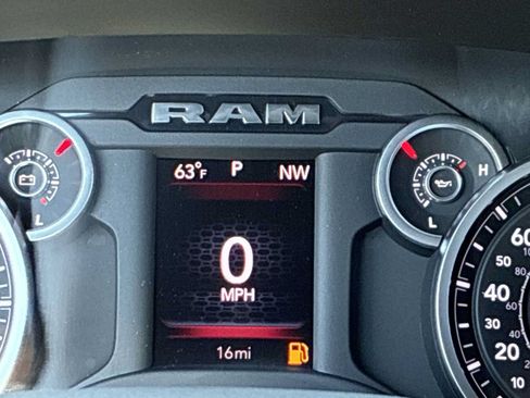 New 2026 RAM 1500 Big Horn AWD/4WD image 10