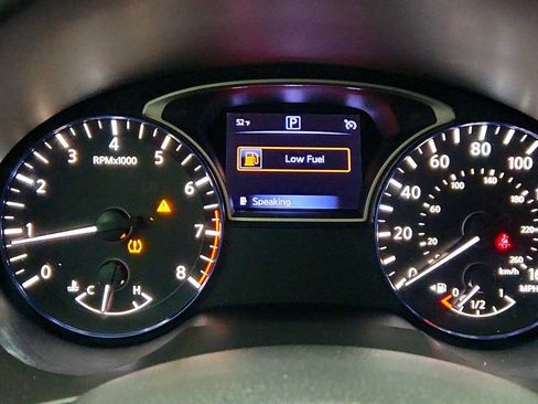 Used 2017 Nissan Altima 2.5 SR w/ Midnight Edition Package image 14