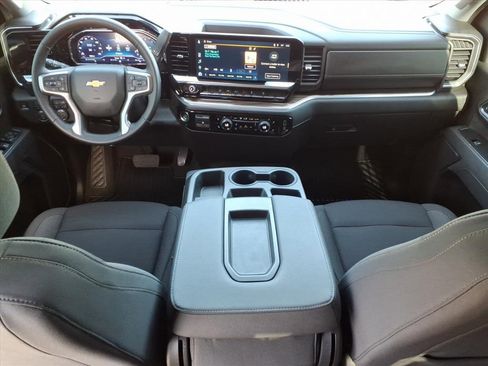 Used 2025 Chevrolet Silverado 2500 LT w/ Safety Package image 22