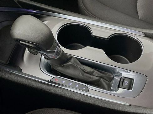 Used 2024 Chevrolet Malibu LT image 20