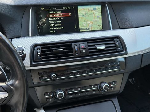 Used 2014 BMW M5 image 25