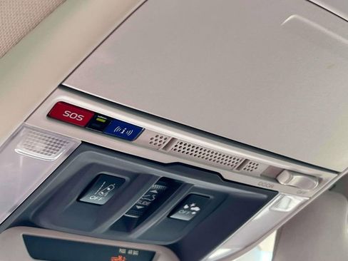 Certified 2023 Subaru Forester Limited image 26