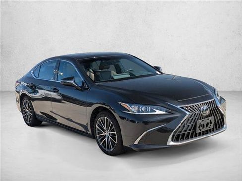 Used 2024 Lexus ES 350 w/ Premium Package FWD image 3