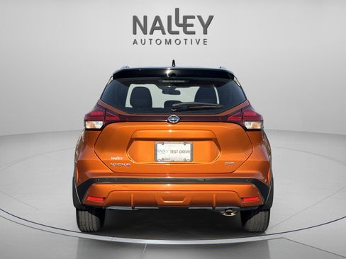 Used 2021 Nissan Kicks SR image 5