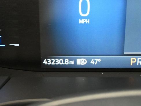 Used 2024 Ford Escape ST-Line image 34