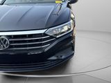 Used 2019 Volkswagen Jetta SEL image 3