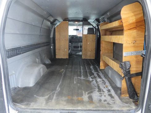 Used 2013 Ford E-150 and Econoline 150 w/ PWR Group image 8