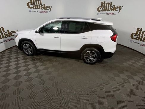 Used 2021 GMC Terrain SLT w/ Infotainment Package II image 5