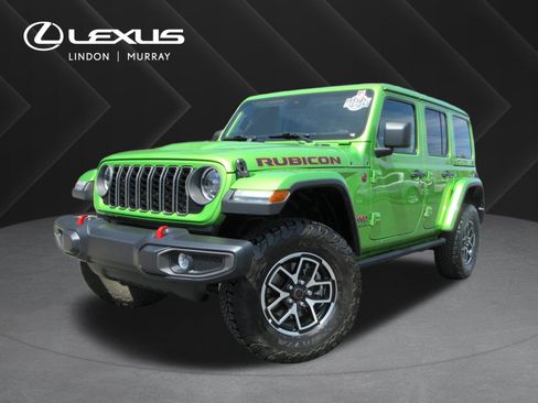 Used 2025 Jeep Wrangler Unlimited Rubicon w/ Convenience Group AWD/4WD image 1