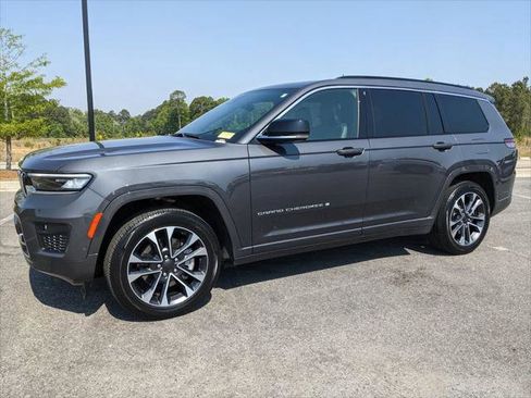 Certified 2025 Jeep Grand Cherokee L Overland AWD/4WD image 73