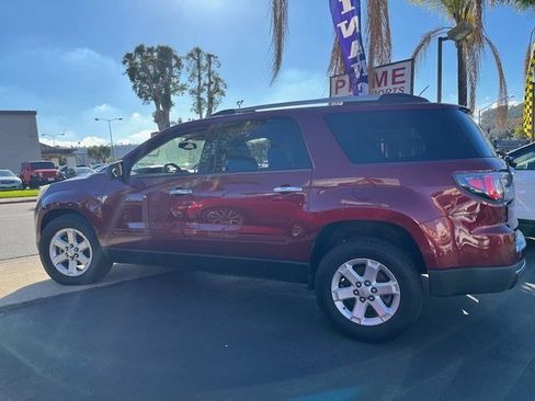 Used 2015 GMC Acadia SLE image 10