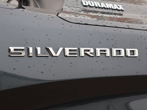 Used 2021 Chevrolet Silverado 1500 LTZ image 10