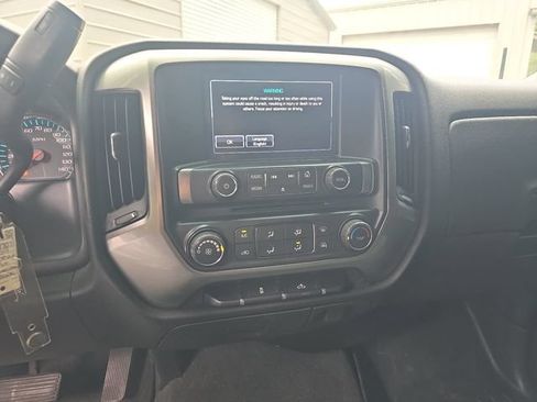 Used 2019 Chevrolet Silverado 1500 LT RWD image 18