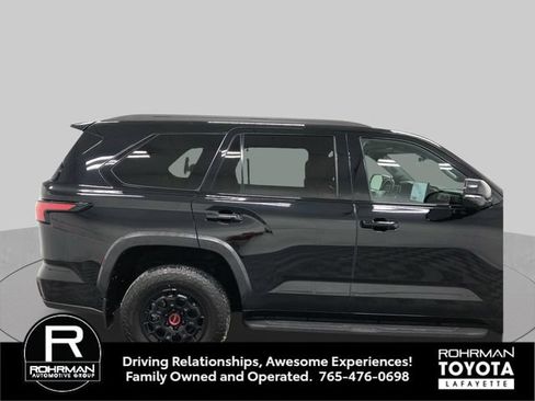 Used 2024 Toyota Sequoia TRD Pro AWD/4WD image 8