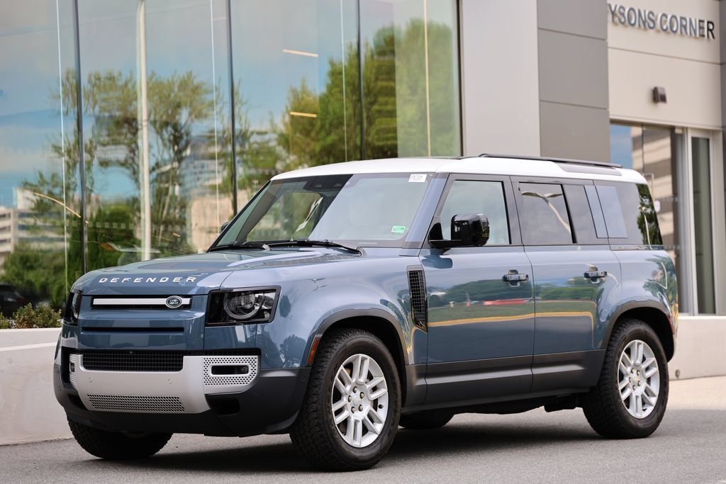 Used 2025 Land Rover Defender 110 S AWD/4WD image 1