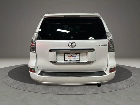 Used 2014 Lexus GX 460 image 4