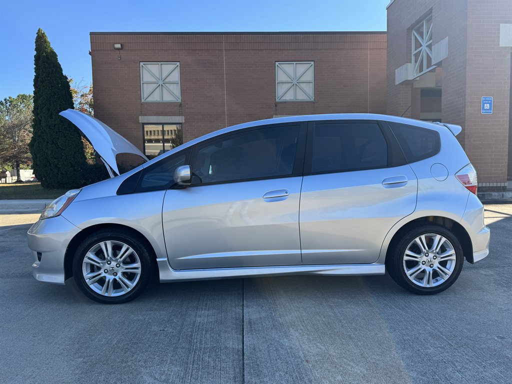 Used 2011 Honda Fit Sport image 32