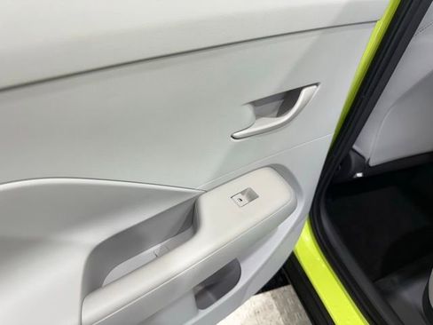 Used 2024 Hyundai Kona SEL image 17