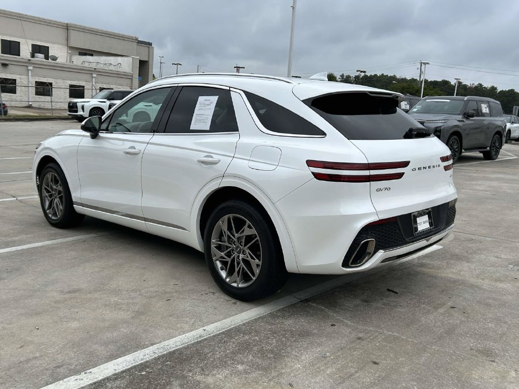 Used 2025 Genesis GV70 2.5T AWD/4WD image 5