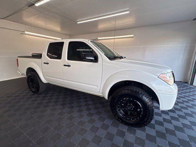 Used 2021 Nissan Frontier SV w/ Midnight Edition Floor Mats AWD/4WD image 1