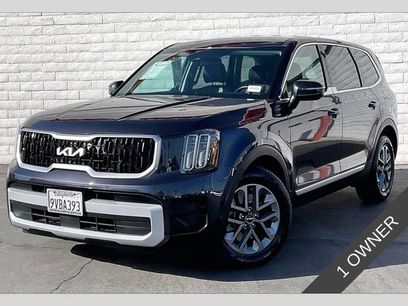 Used 2025 Kia Telluride LX