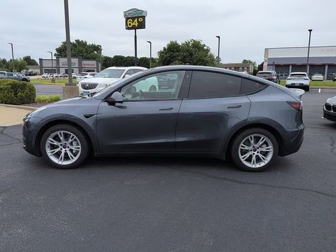 Used 2020 Tesla Model Y Long Range AWD/4WD image 4
