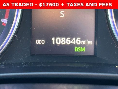 Used 2018 Toyota Highlander XLE image 21