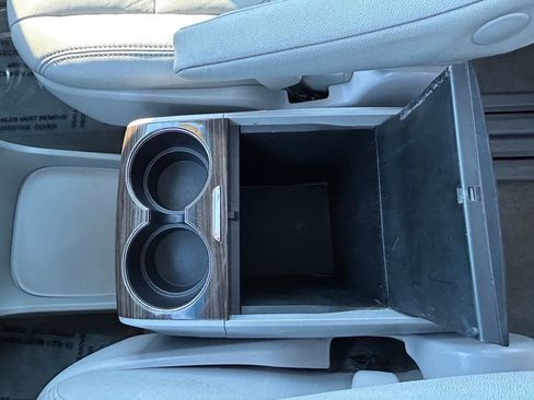 Used 2017 Toyota Sienna XLE image 34