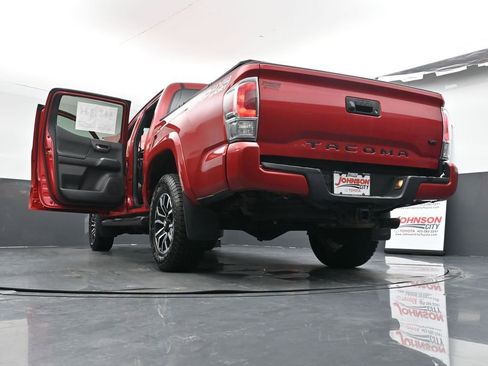 Used 2023 Toyota Tacoma TRD Sport w/ Black Out Package (TMS) image 45