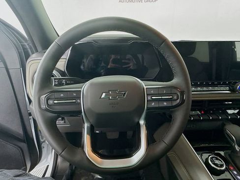 New 2025 Chevrolet Colorado ZR2 w/ Technology Package image 12