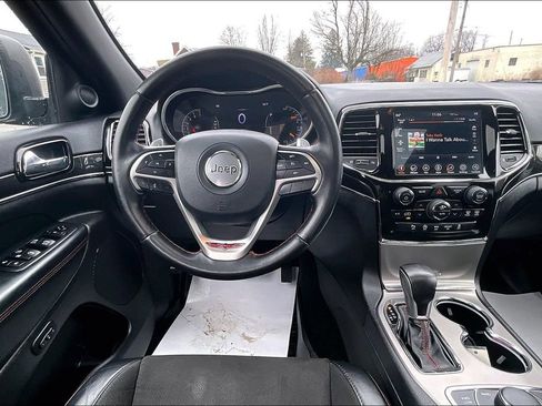 Used 2021 Jeep Grand Cherokee Trailhawk image 5