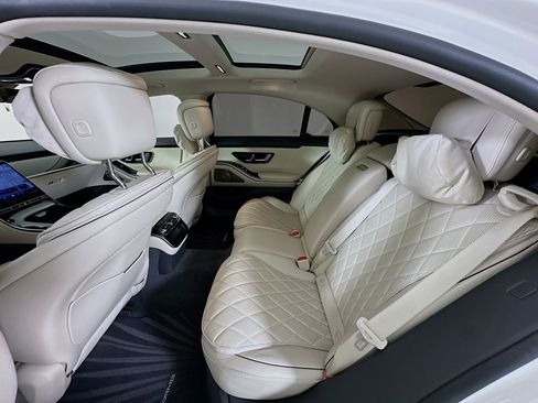 Used 2023 Mercedes-Benz S 580 4MATIC Sedan image 27