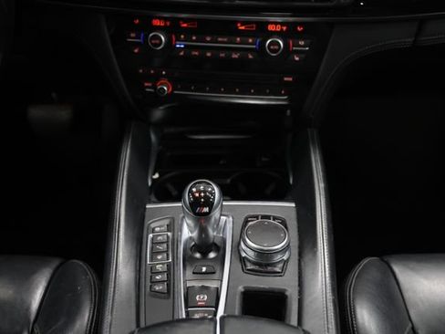 Used 2018 BMW X5 M AWD/4WD image 39