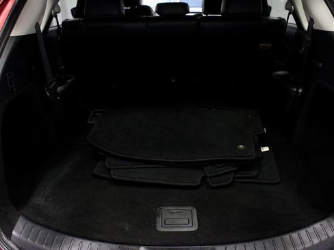 Used 2019 MAZDA CX-9 Touring w/ Touring Premium Package FWD image 14