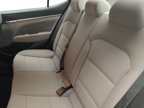 Used 2020 Hyundai Elantra Value Edition image 18