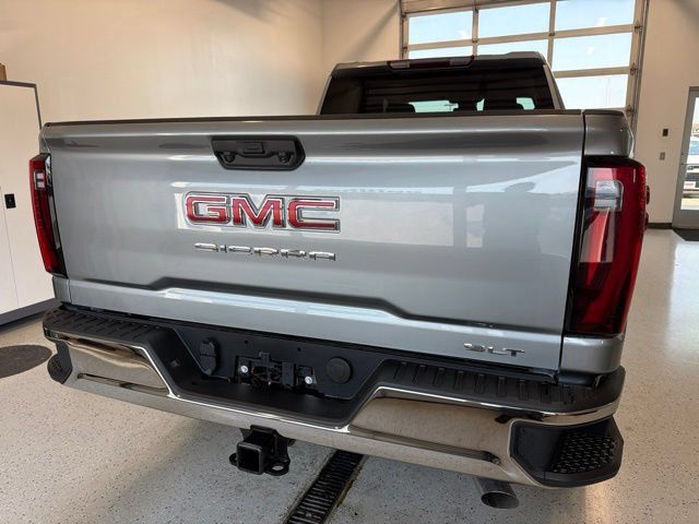 New 2026 GMC Sierra 3500 SLT AWD/4WD image 15